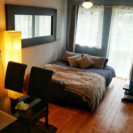 North London Apartment - เอ็ดมันตัน ภายนอก รูปภาพ