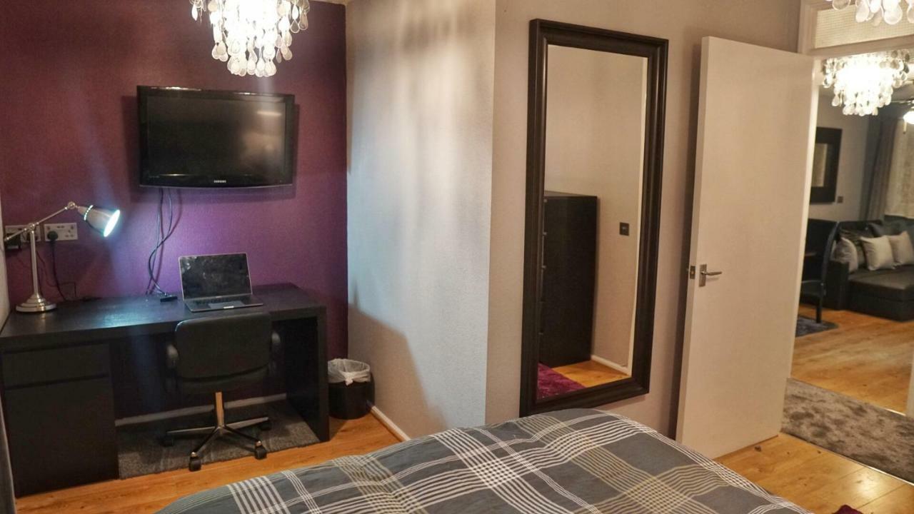 North London Apartment - เอ็ดมันตัน ภายนอก รูปภาพ