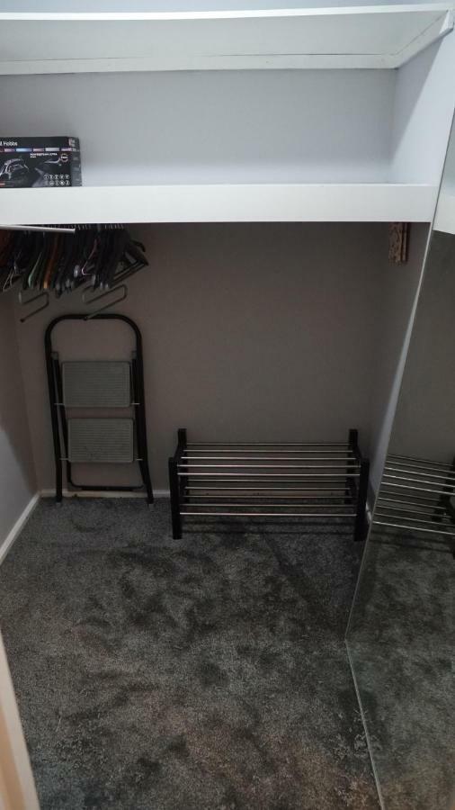North London Apartment - เอ็ดมันตัน ภายนอก รูปภาพ